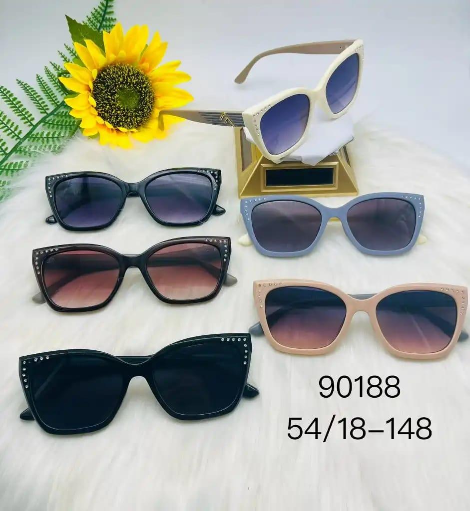Sunglass model - 90188